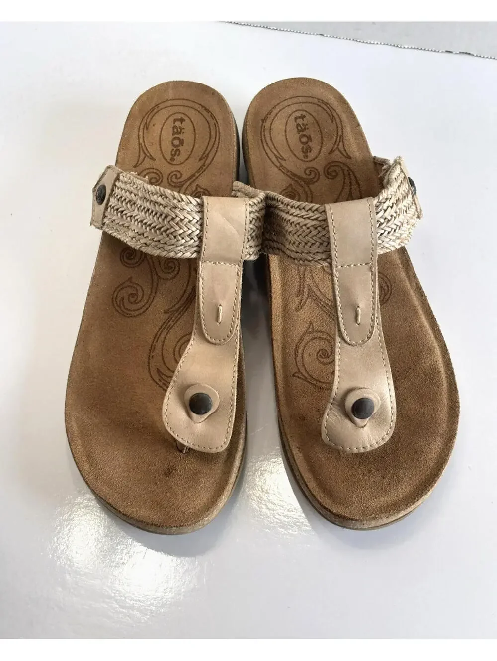 Taos Footwear Pam Women’s Size 9 Beige Woven Leather Thong Slide Sandals Cork - Picture 3 of 9